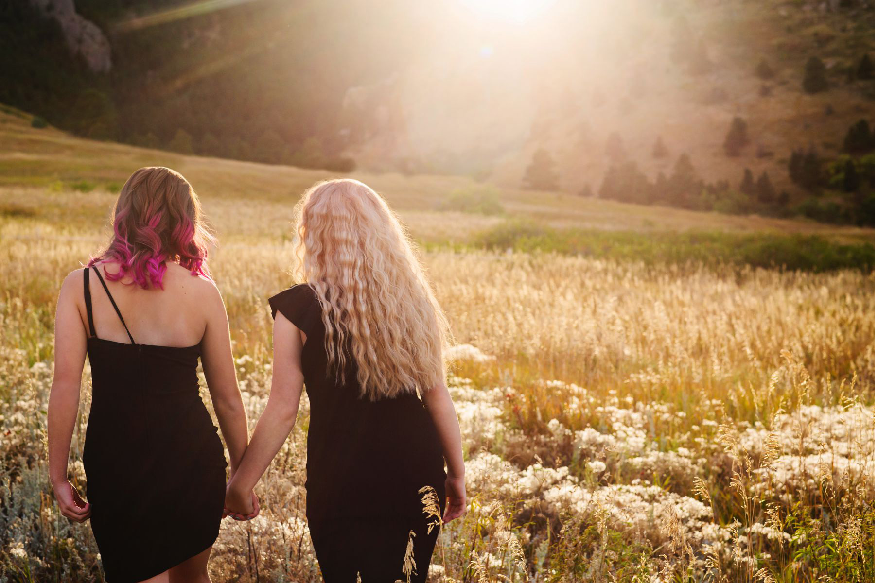 BoulderColoradoChautauquaParkFamilyphotographersunsetlightinguniqueprofessionalteenagersbeautiful
