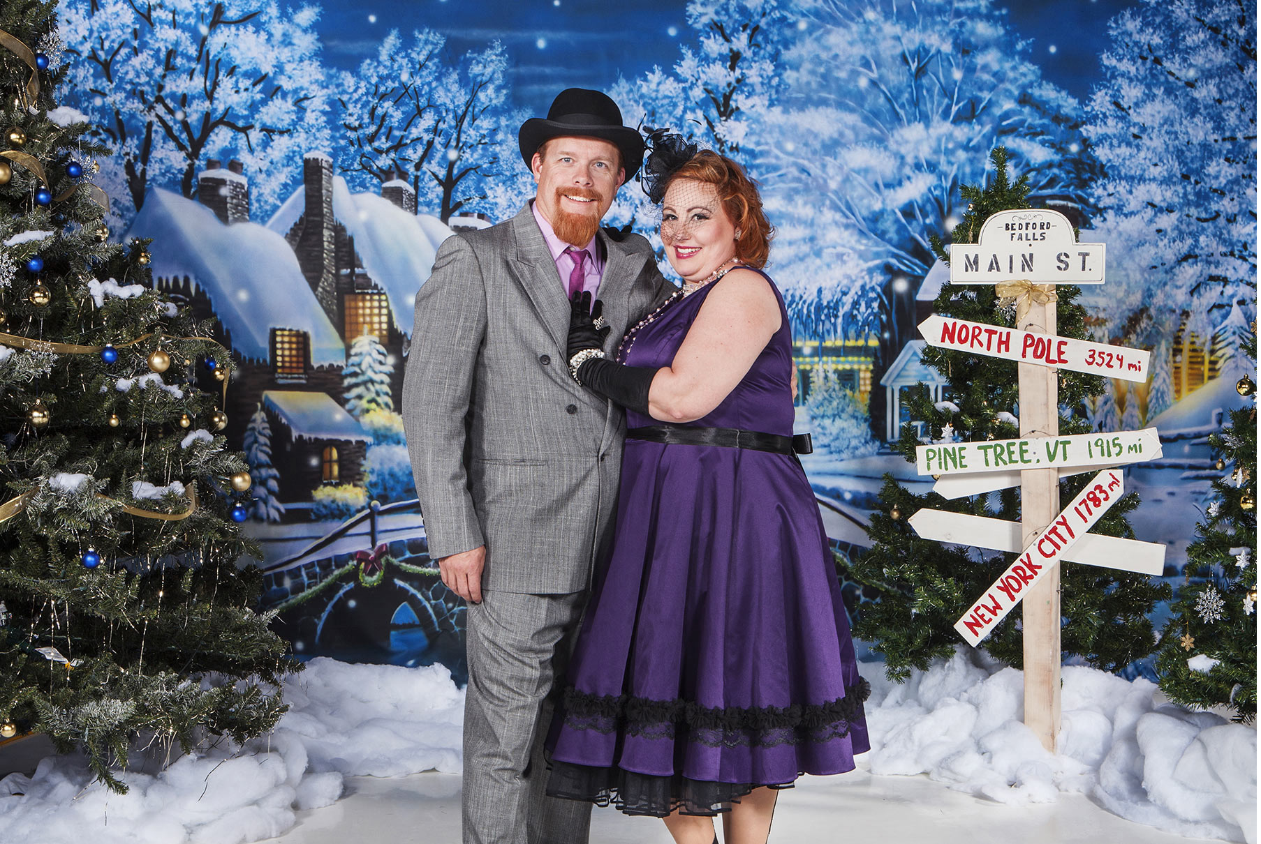 coloradoeventphotographer1940swhitechristmasballportraits